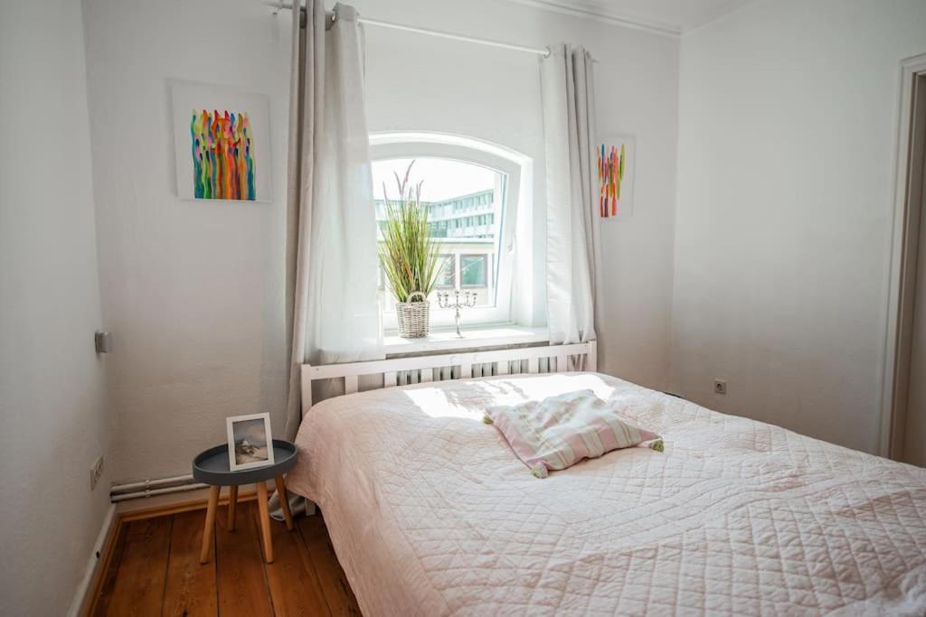 150Qm Loft, Tischtennis, Dart, Tischkicker Hamburg Exterior photo